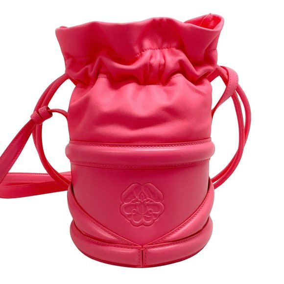 Alexander McQueen Neon Pink Soft Curve Drawstring Bag - Picture 3 of 7